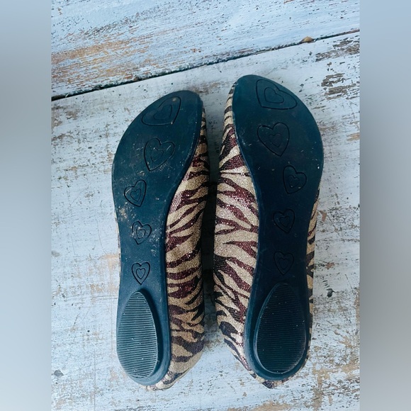 Qupid Sparkly Animal Print Flats Unknown Size - Picture 6 of 9
